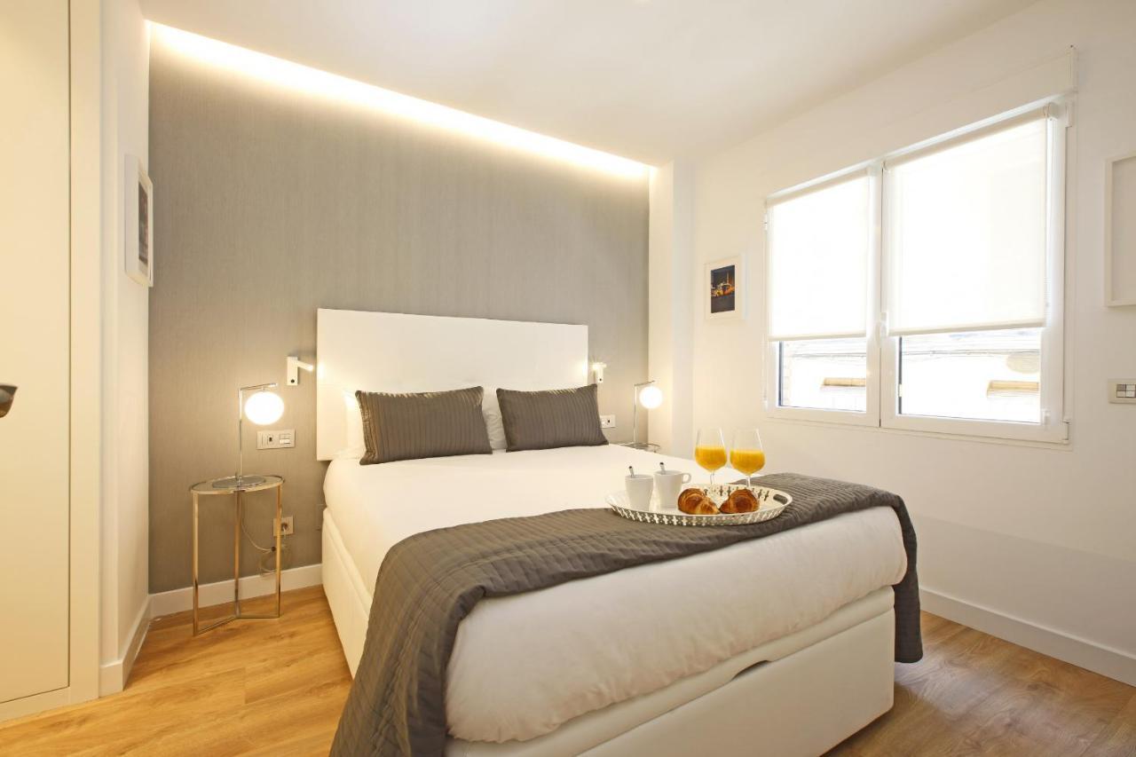 Gran Via Suites Мадрид Экстерьер фото