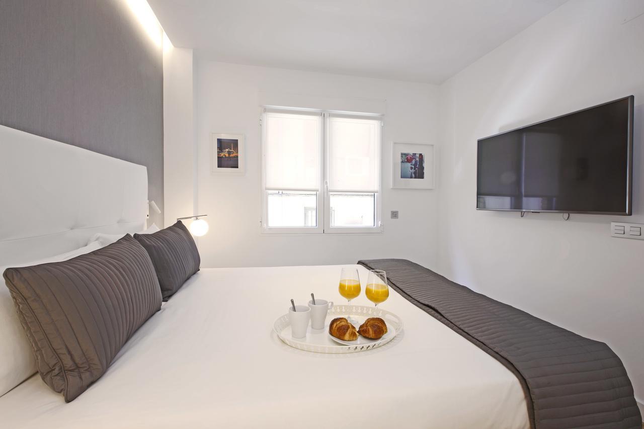 Gran Via Suites Мадрид Экстерьер фото